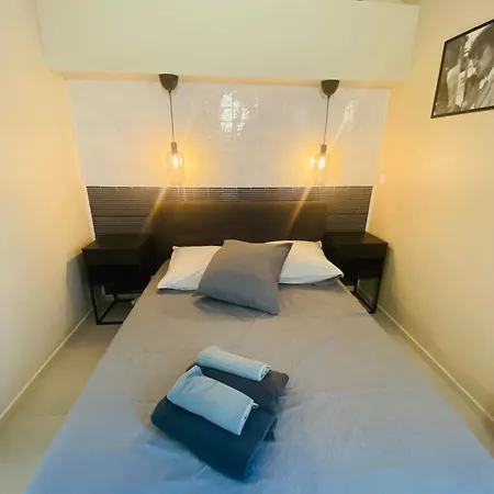 Naturiste Heliovillage - Cap D'agde - 4 Pers Villa