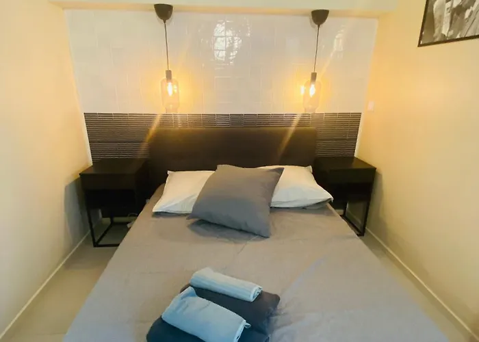 Naturiste Heliovillage - Cap D'agde - 4 Pers Villa