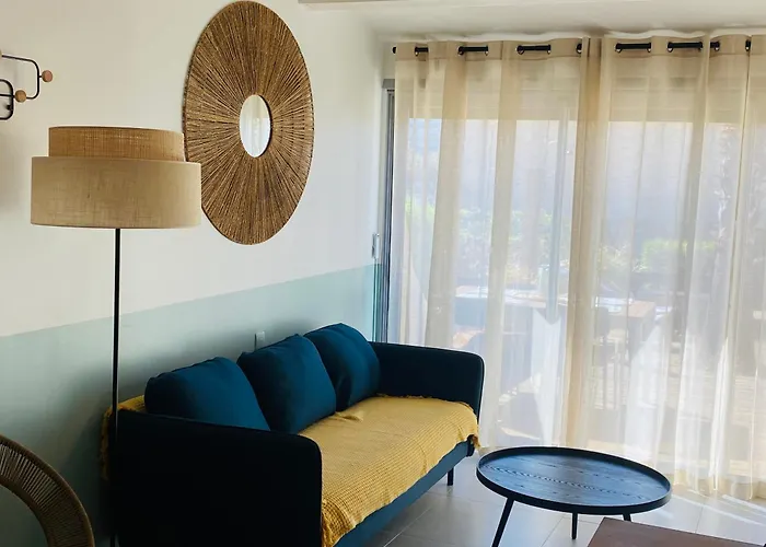 Naturiste Heliovillage - Cap D'agde - 4 Pers Agde