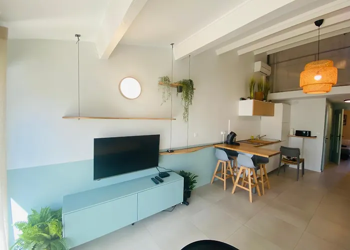 Naturiste Heliovillage - Cap D'agde - 4 Pers * Agde